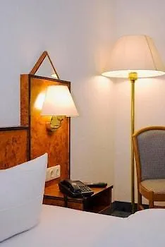 Trip Minerva Frankfurt 3*